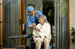 BlogImg- Top 7 Signs an Elder Needs Professional Nursing Care at Home